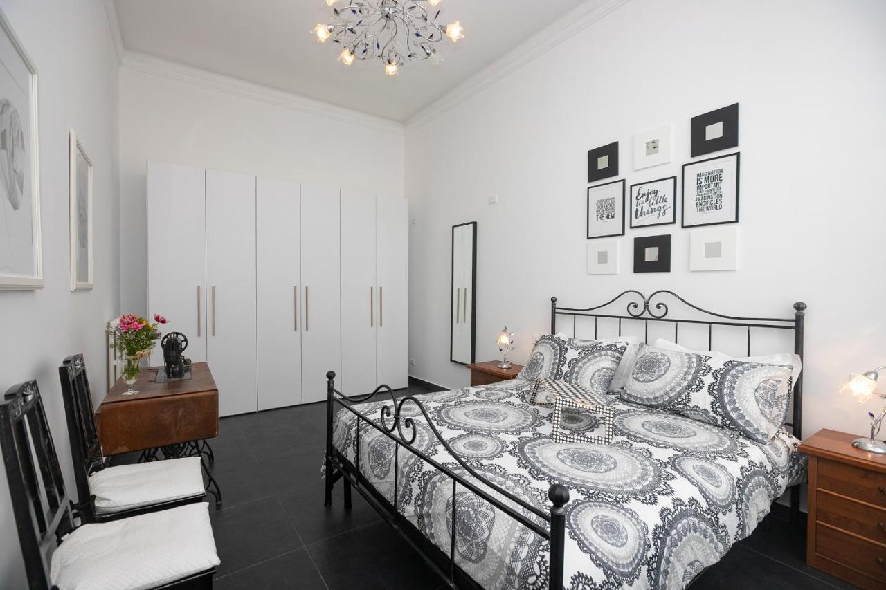 Real Italian Estate - Luxury Black&White جنوة المظهر الخارجي الصورة